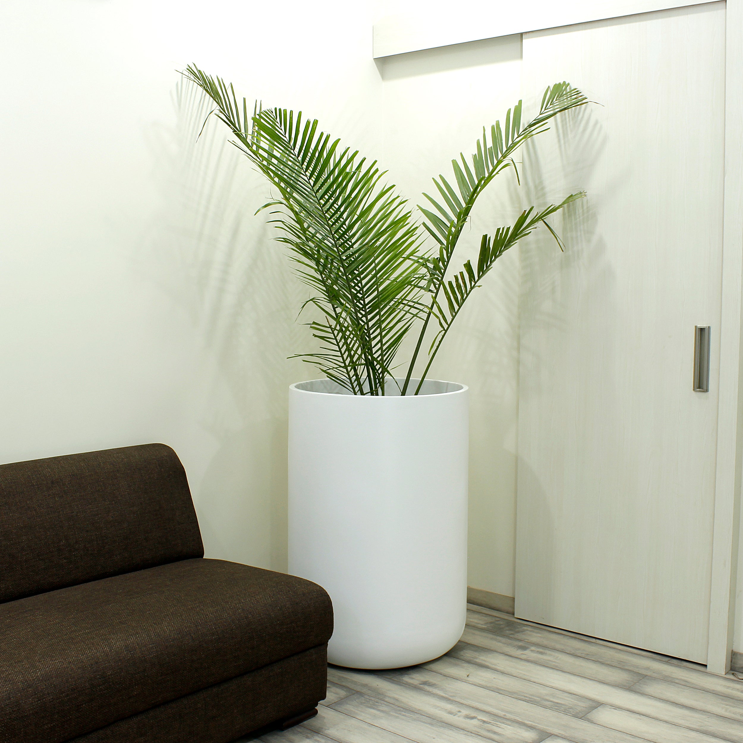 white big pots for plants Craftter Huge Size Cylindrical Shape White Color Fiberglass Planters (Gamla) Decorative Pots Light Weight